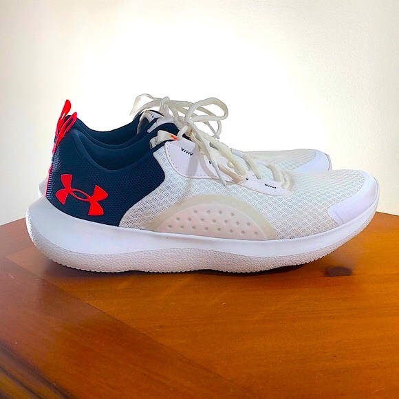 Under Armour Other - Worn once! Under Armour Men’s Shoes Size 11